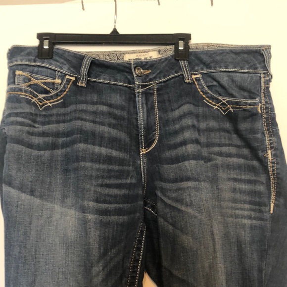 Jeans worn several times still like new worn in - Picture 1 of 6
